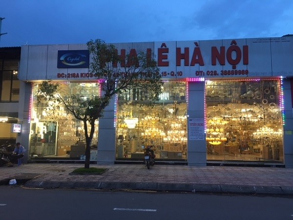 Địa chỉ mua đèn trang trí tại Pha lê Hà Nội